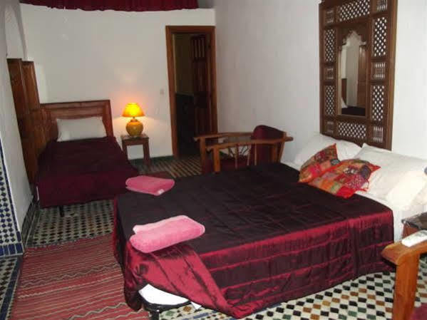 Dar Iman Hotel Фес Екстериор снимка